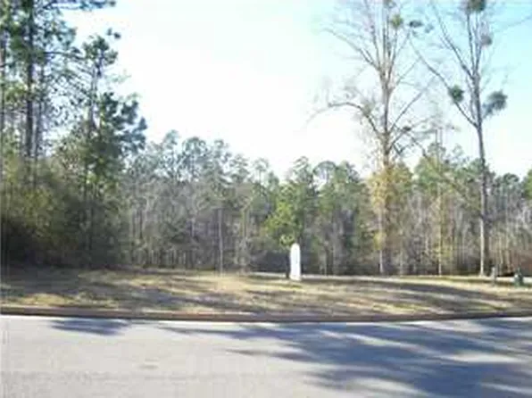 1940 Bradshire Dr, Mobile, AL 36695