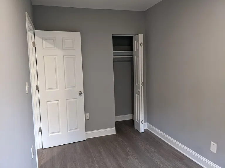 724 31st St SE #5 — Photo 13