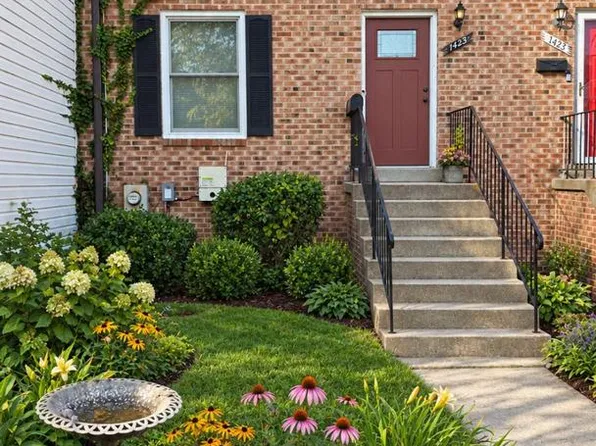 1423 1/2 22nd St SE, Washington, DC 20020