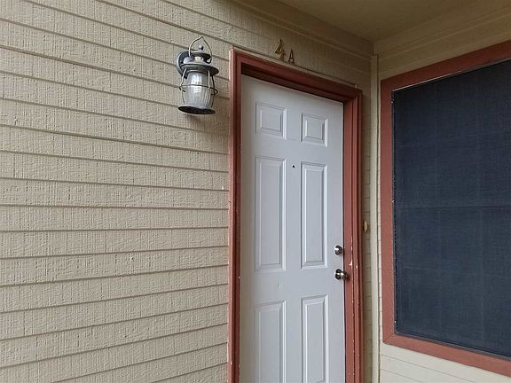 3rd image of 1111 Shiloh Dr #9A