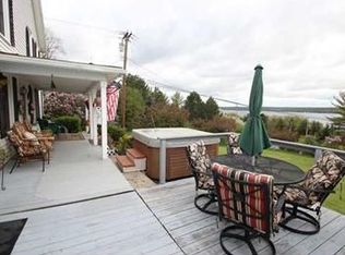 5035 Foster Rd, Canandaigua, NY 14424