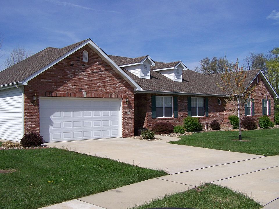 1st image of 323 Monticello Pl