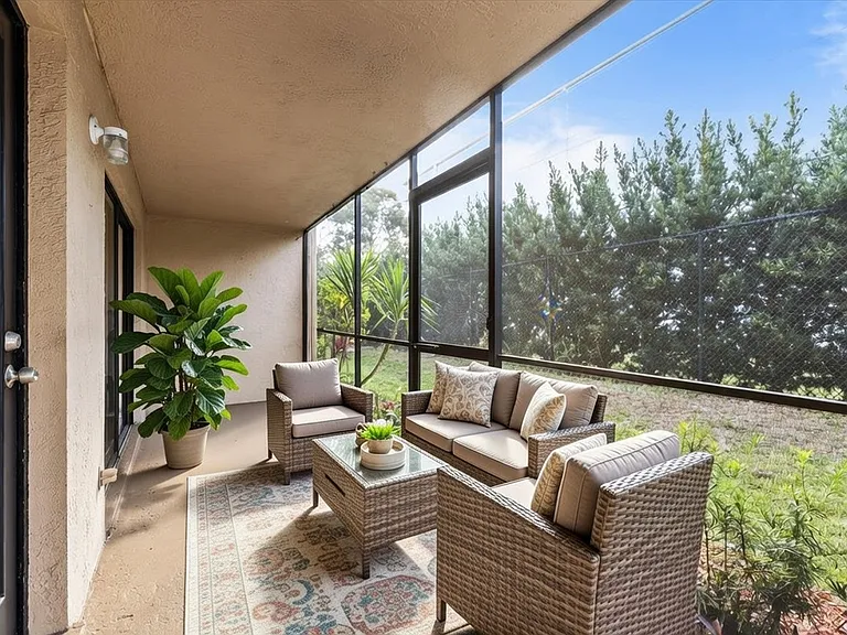 Screened in patio virtually staged