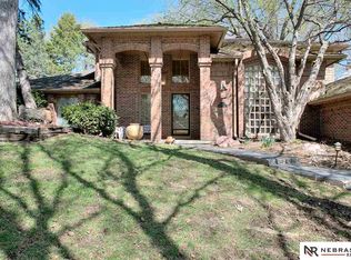 11204 William Plz, Omaha, NE 68144