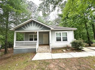 2037 Lakewood Trl SE, Atlanta, GA 30315