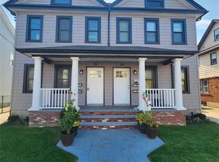 159 Cleveland Ave #A, Mineola, NY 11501