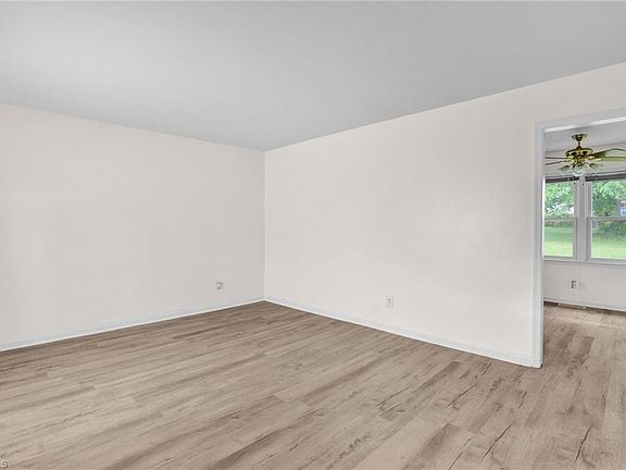 5th image of 1236 N Highland Ave