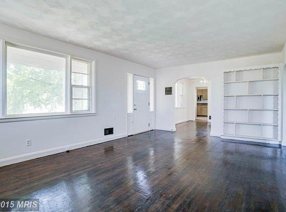 5th image of 5 Kellington Dr