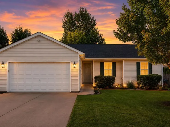 532 Creekwood Ct, Bowling Green, KY 42101