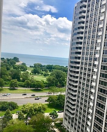 3rd image of 4250 N Marine Dr APT 1833