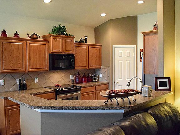 48582012_2