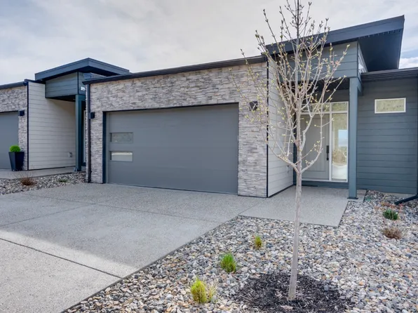 7735 Okanagan Hills Blvd #20, Vernon, BC V1H 1Y3