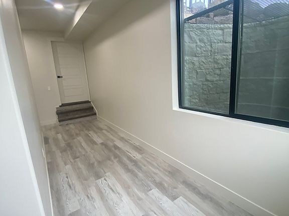 2nd image of 2753 E Lake Vista Dr