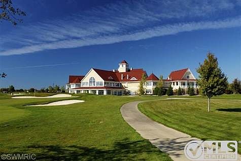 Macatawa Legends Golf & Country Club