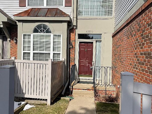2nd image of 49812 Donovan Blvd