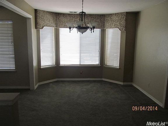 4th image of 313 Lenka Ct