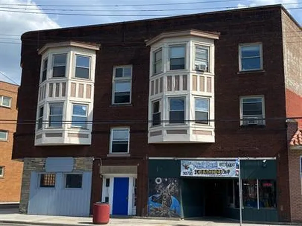 La Verne Apartments, 9605 Lorain Ave, Cleveland, OH 44102