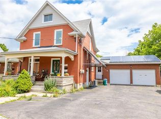 118 Strange St, Kitchener, ON N2G 1R3