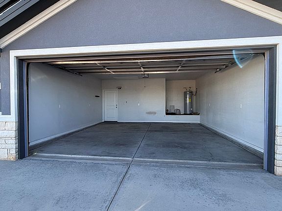 3rd image of 11629 W Sweetgum St