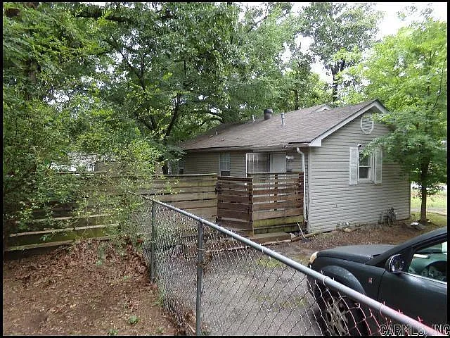 901 S Harrison St — Photo 18