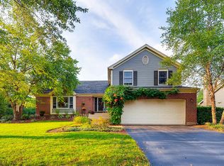 974 Pearson Rd, Cary, IL 60013