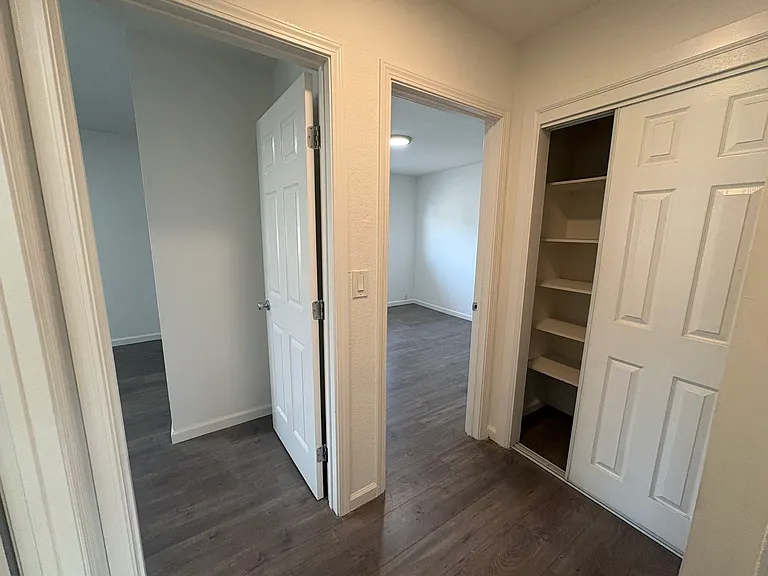3228 Williamsburg Dr #3 — Photo 7