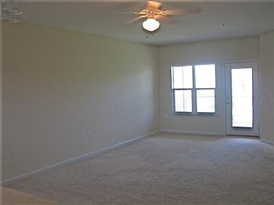 3rd image of 4134 VANESSA Drive #8