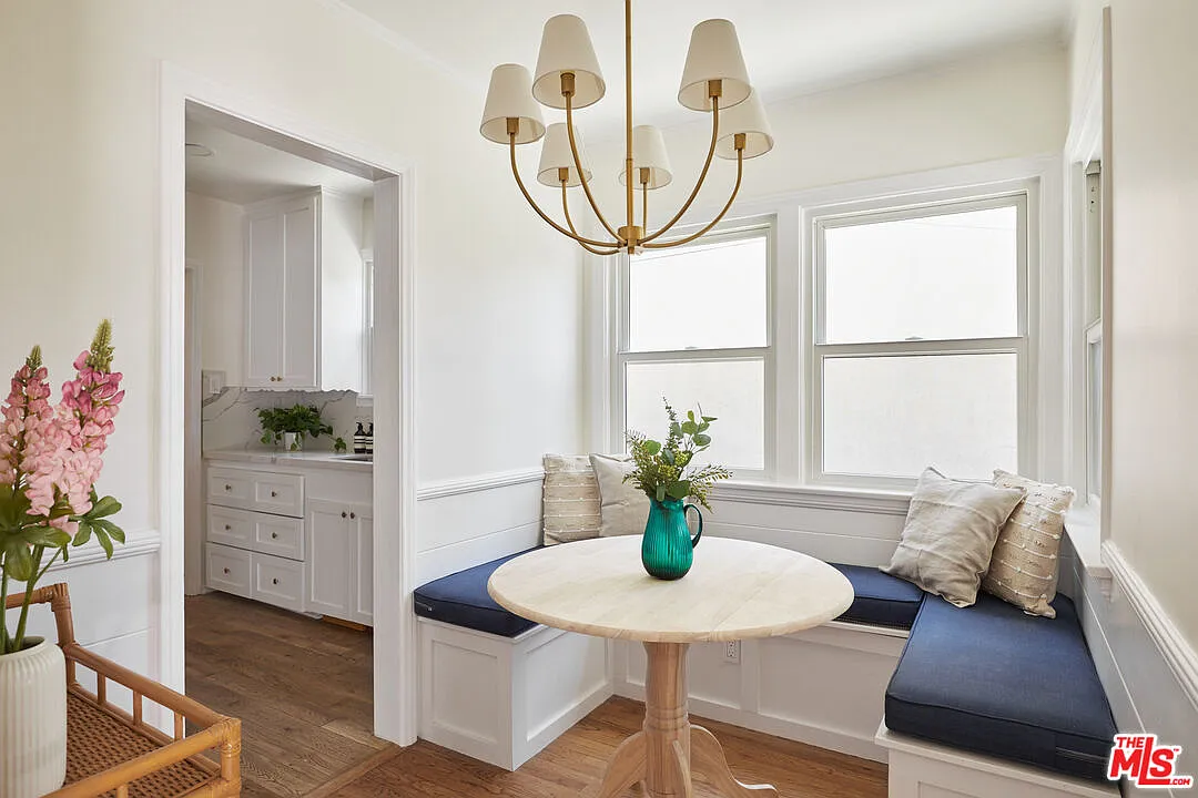 2 bed, 1.0 bath, 1200 sqft, $7,000 — Photo 1