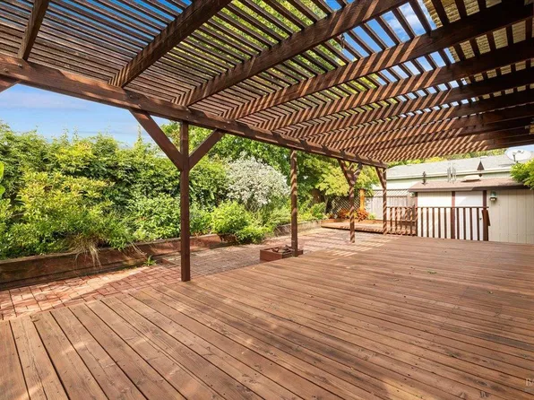 300 Stony Point Road #105, Petaluma, CA 94952