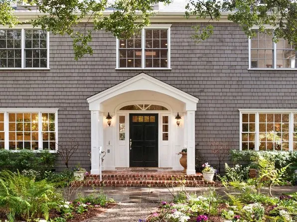 660 Berkeley Ave, Menlo Park, CA 94025