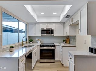 1812 W Rose Ln, Phoenix, AZ 85015