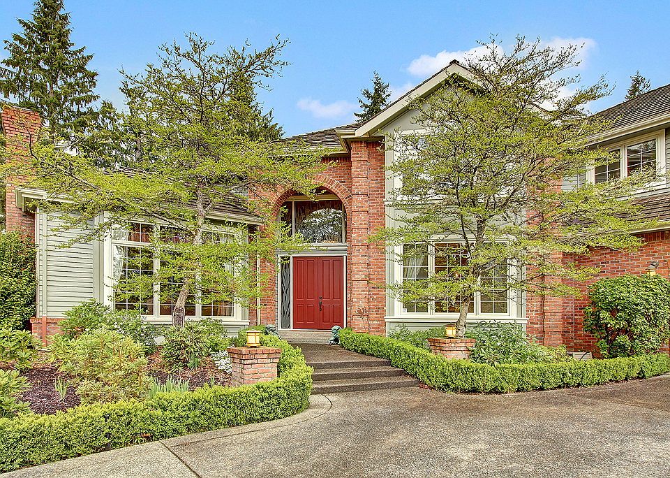 1st image of 14068 220th Ave NE