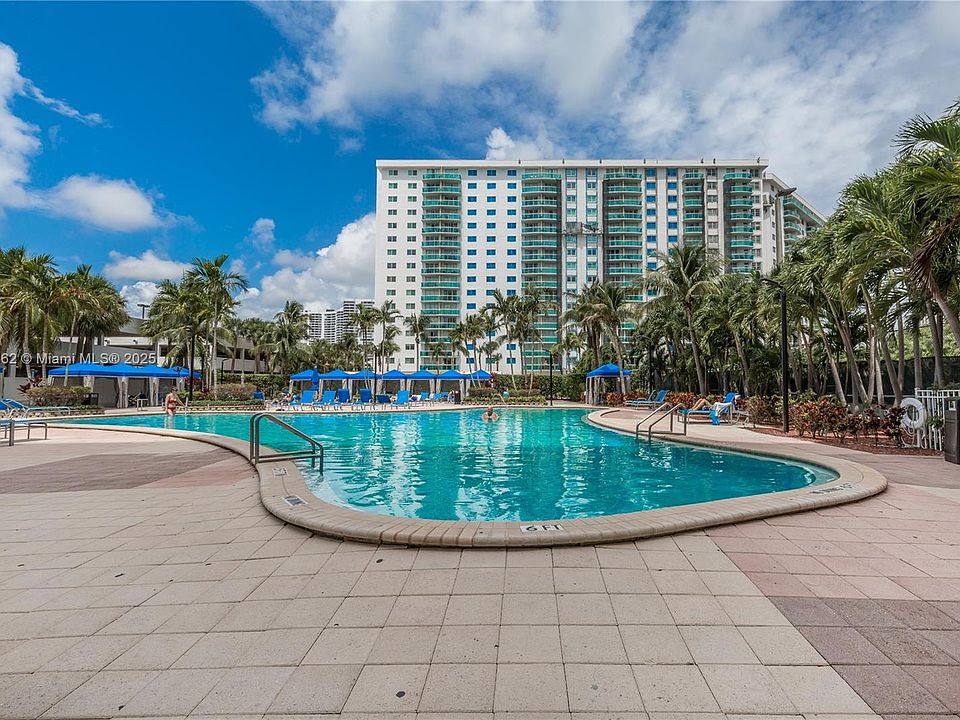 1st image of 19370 Collins Ave APT 307