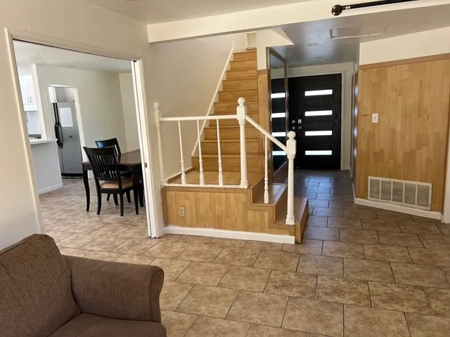 3531 Stetson Ave — Photo 4