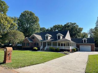 516 Baden Ave, Virginia Beach, VA 23464