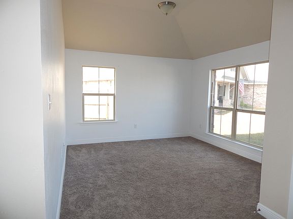 2nd image of 14658 Canal Pl