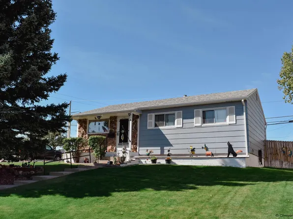 154 S Arp Ave, Cheyenne, WY 82007