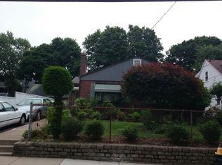 18 Rockwell St, Dorchester, MA 02124