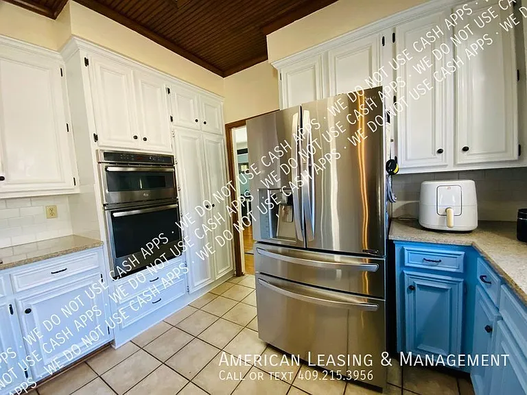4820 Edgewood Ln — Photo 15