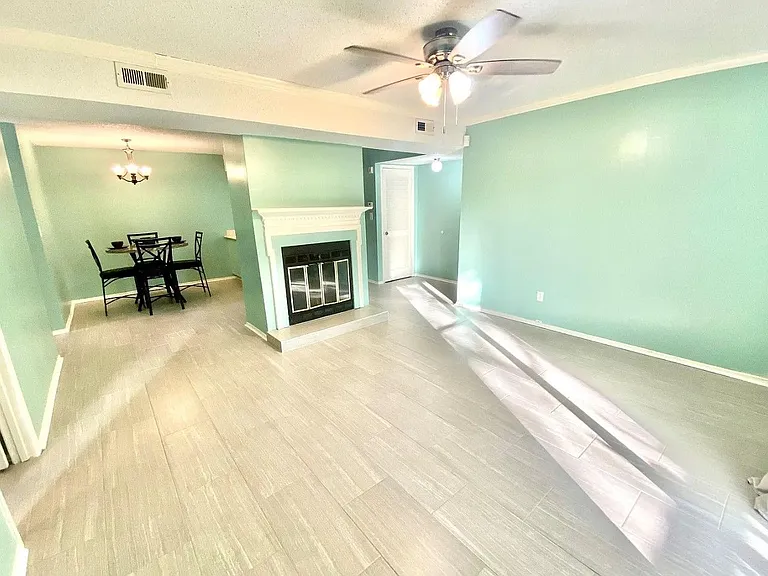 6603 Willow Pointe Dr NW #F — Photo 2
