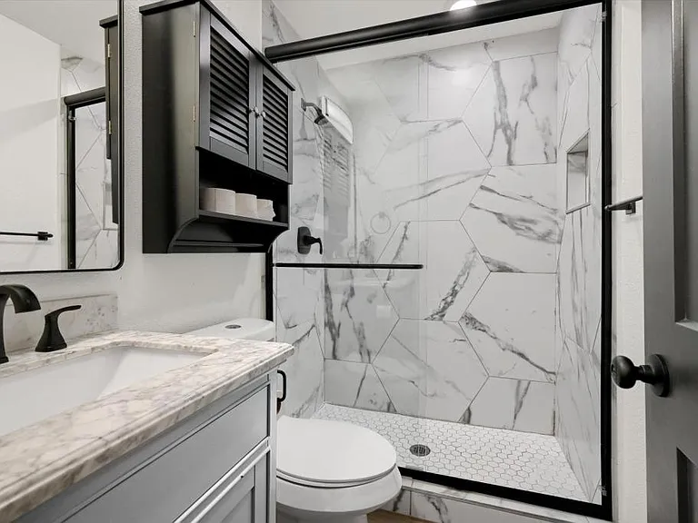 600 N Jordan St — Photo 18