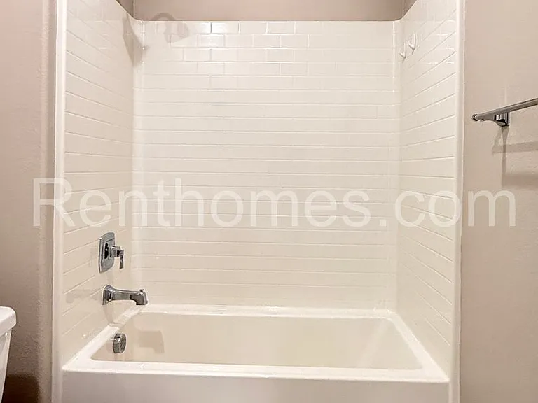 10835 Wendy Way — Photo 10