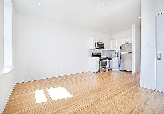2nd image of 623 Halsey St #13