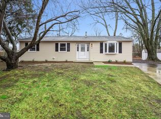 25 Estates Ct, Pine Hill, NJ 08021