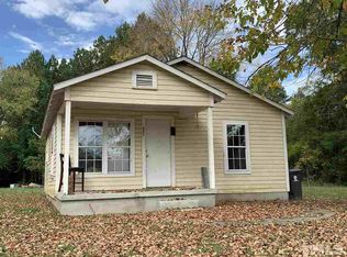 641 E 5th St, Siler City, NC 27344