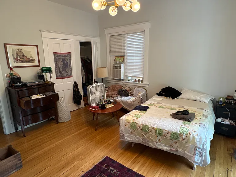 2343 Park Ave #E — Photo 2