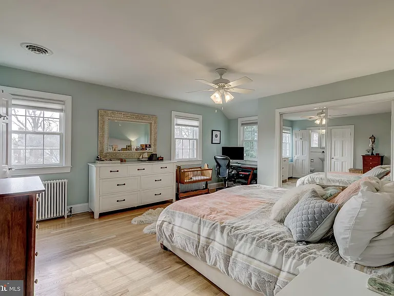 706 Regester Ave — Photo 17