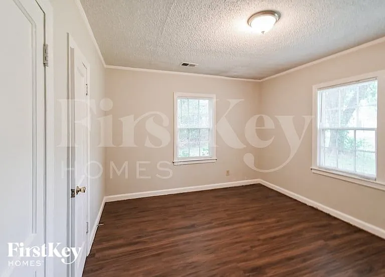3412 Lucibill Rd — Photo 9