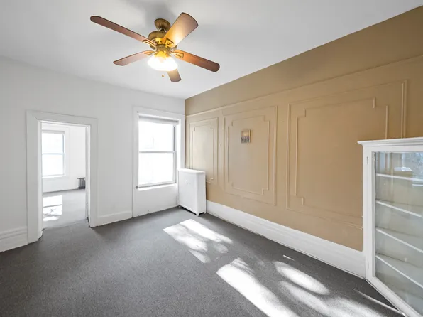 968 Saint Johns Place image 14 of 21