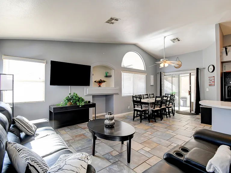 9657 Marble Peak Ct — Photo 14